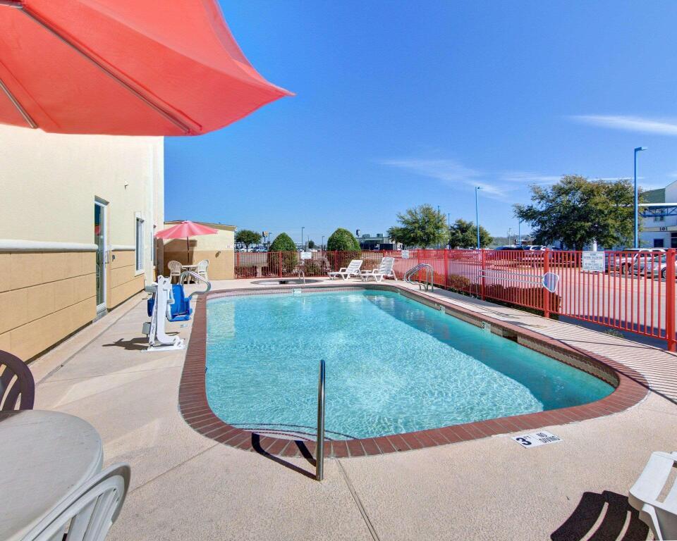 hotel image 11