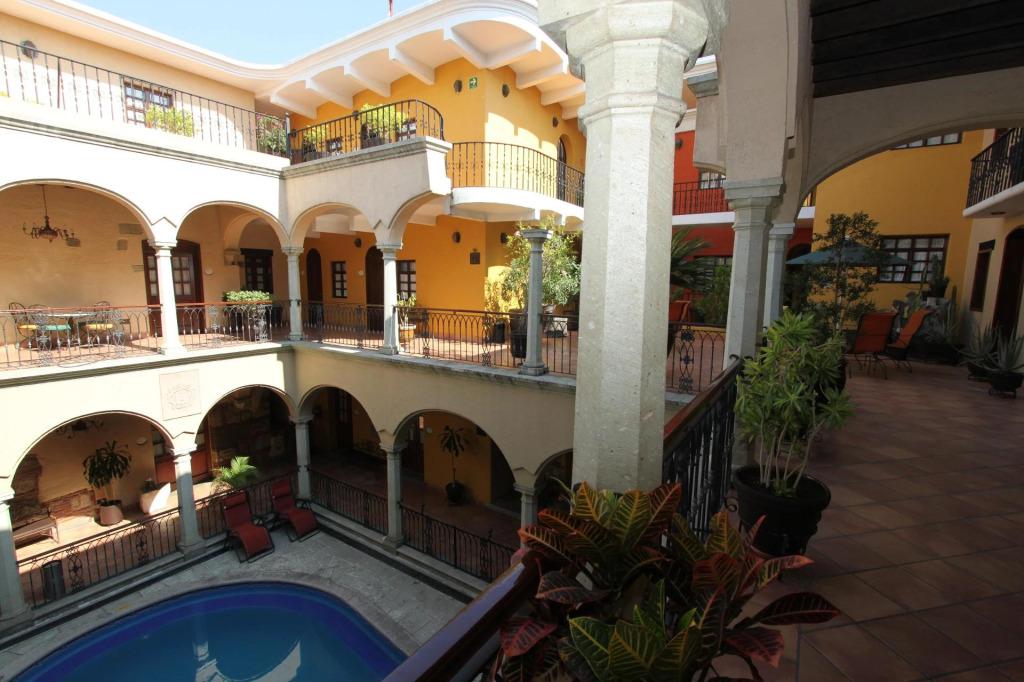 hotel image 9