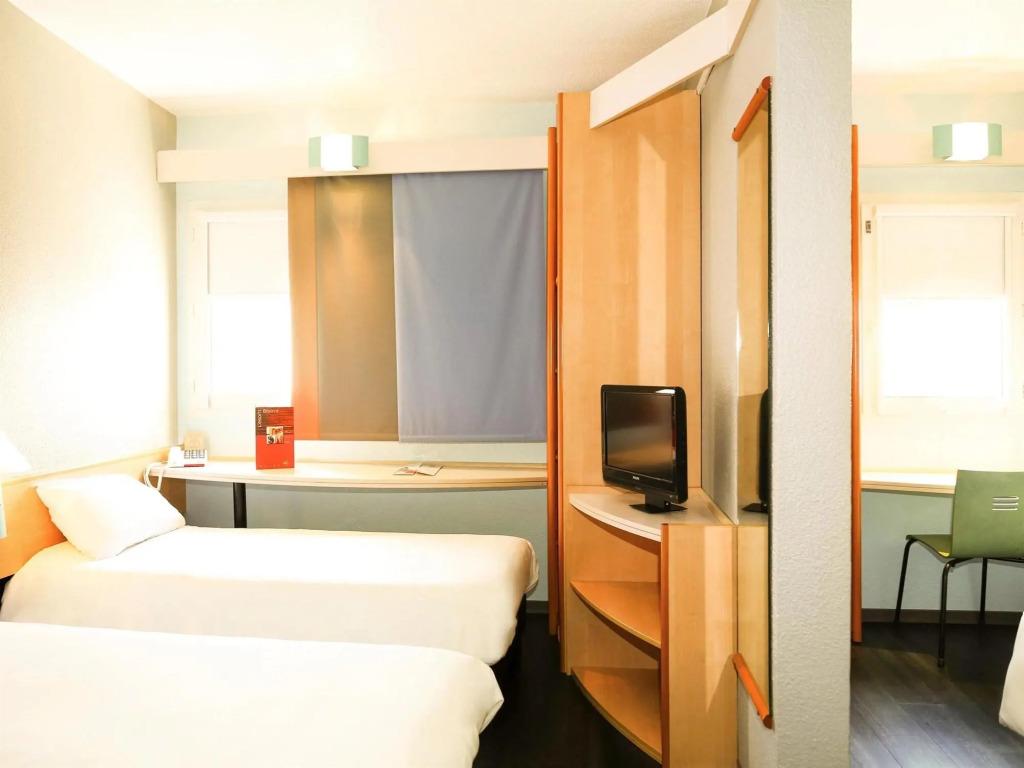 hotel image 16