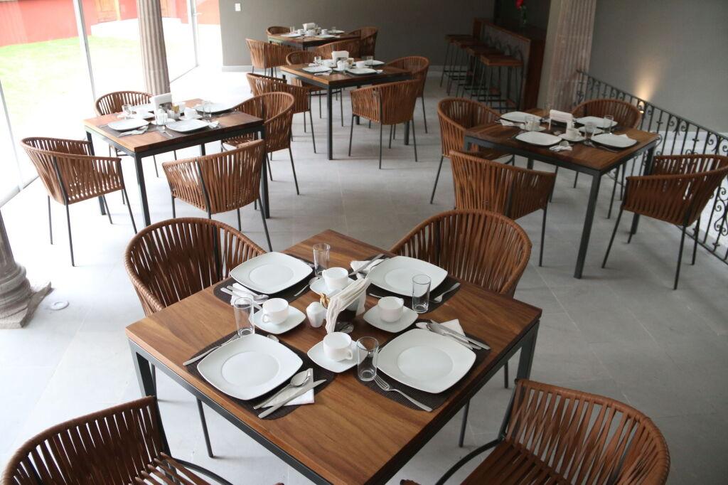 hotel image 10