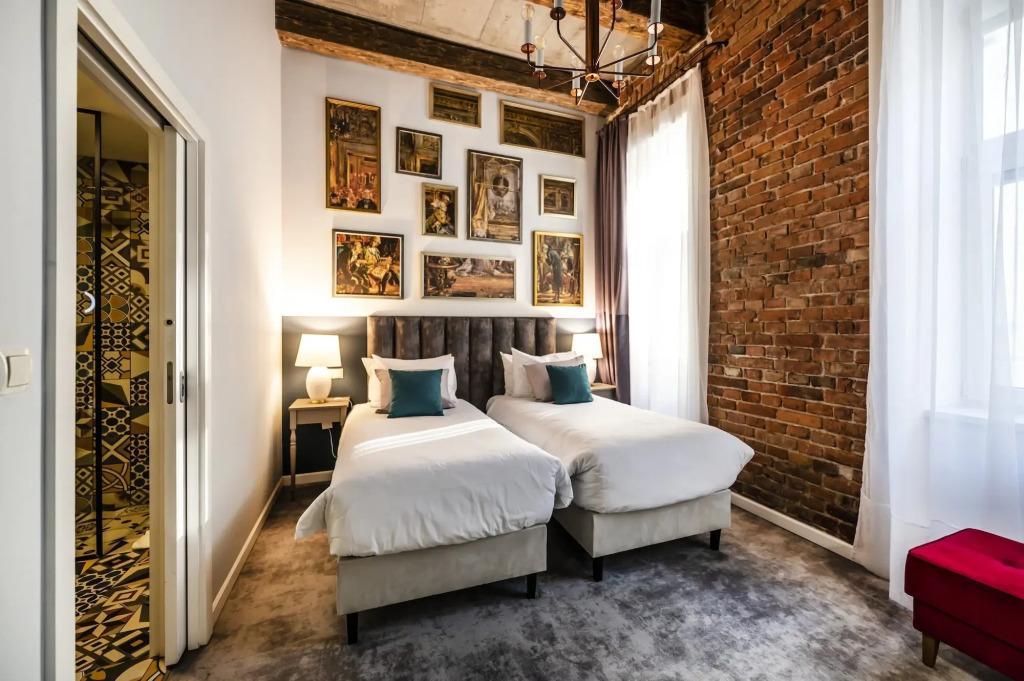 hotel image 38