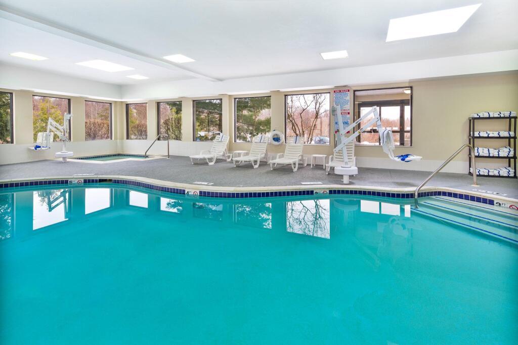 hotel image 13