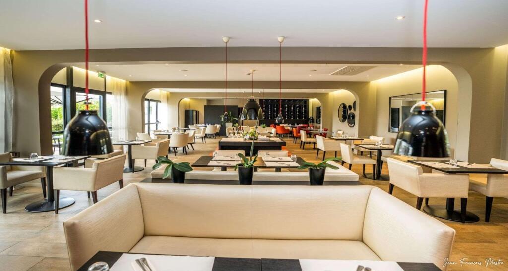 hotel image 39