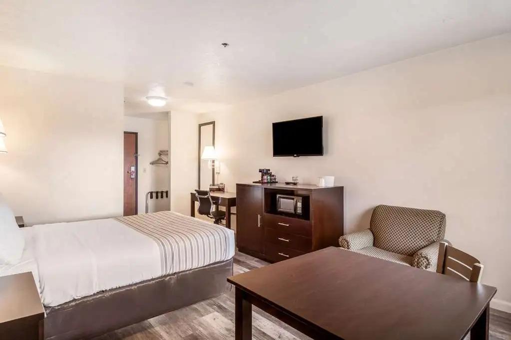 hotel image 9