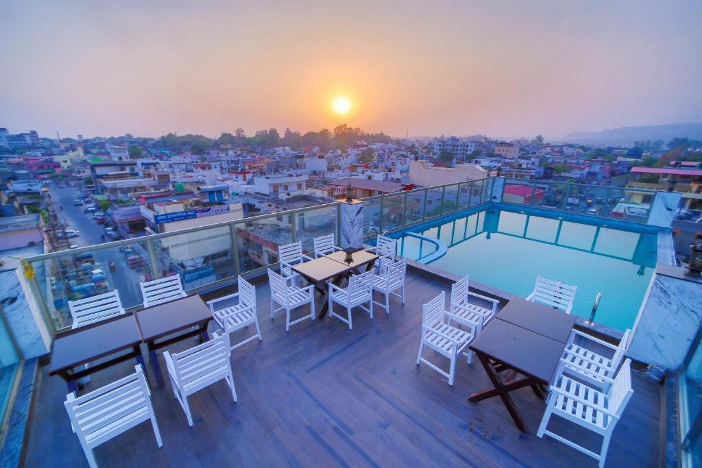 hotel image 6