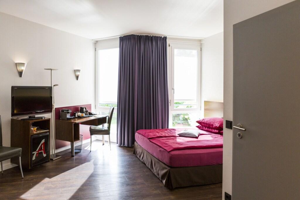 hotel image 13