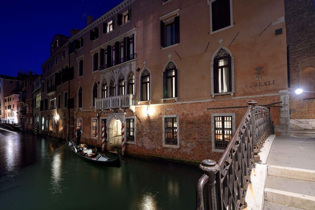 hotel image 18