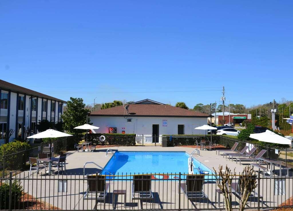 hotel image 9