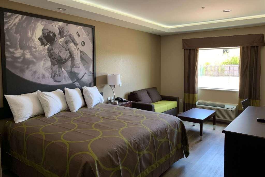 hotel image 11