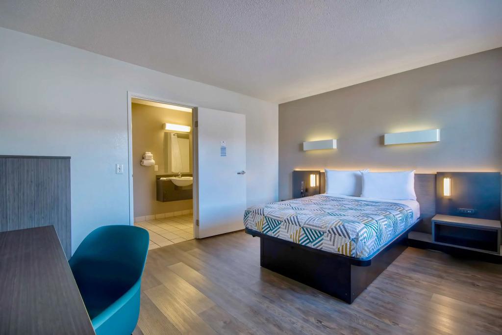 hotel image 18
