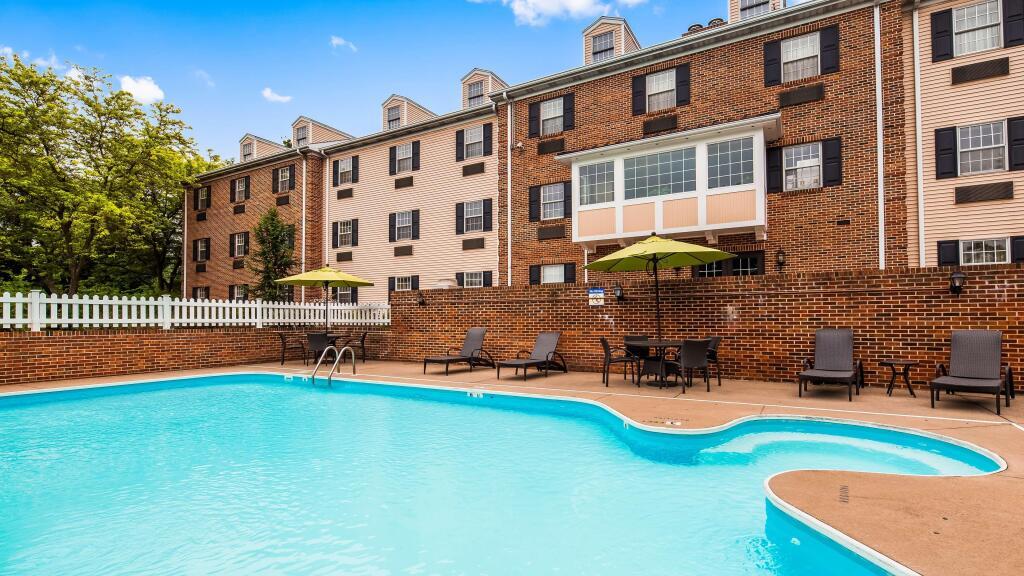 hotel image 16