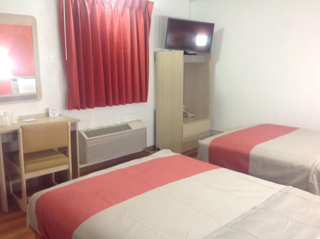 hotel image 12