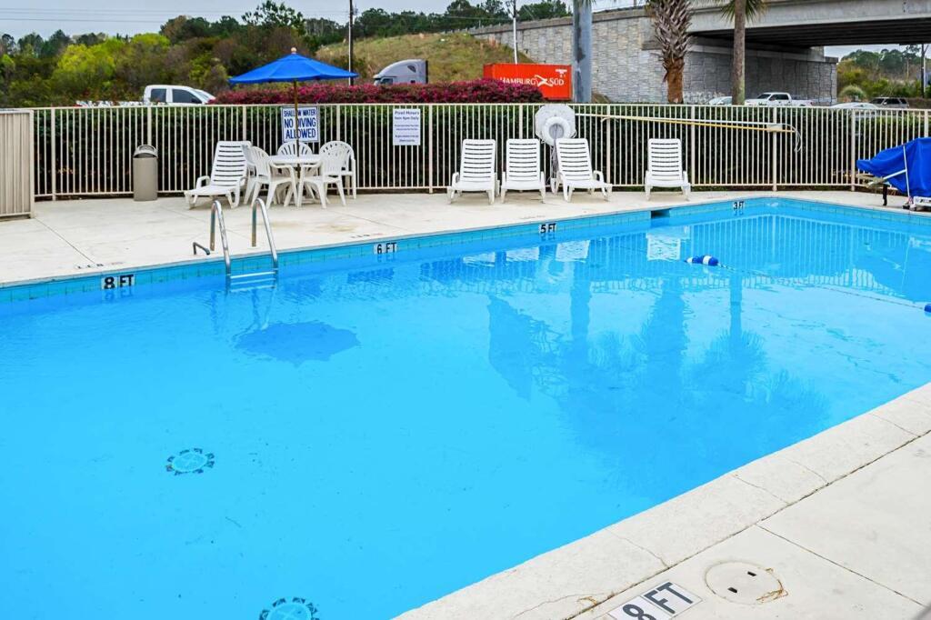 hotel image 8
