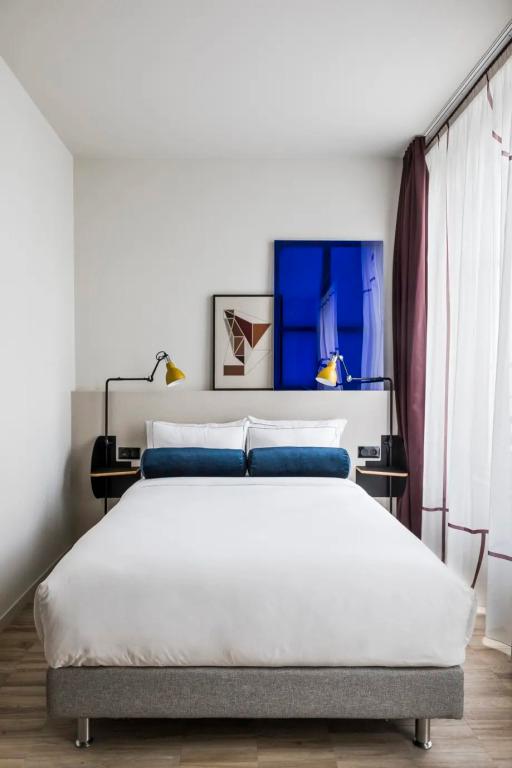 hotel image 8