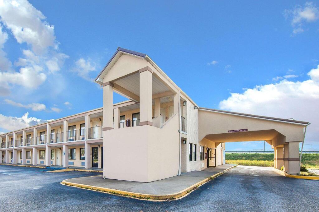 hotel image 9