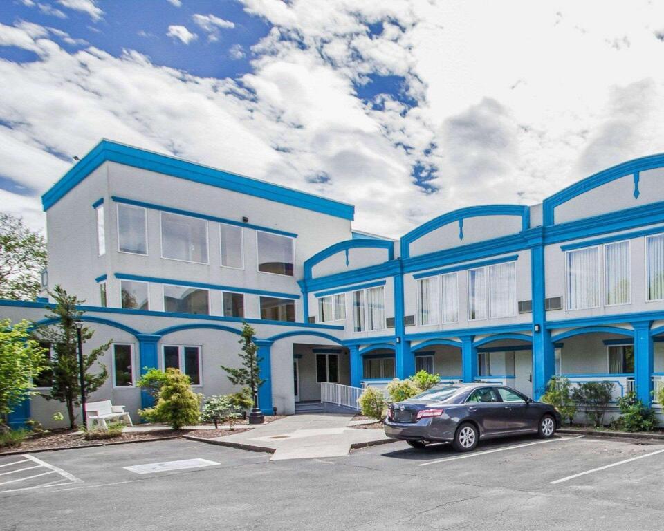hotel image 12