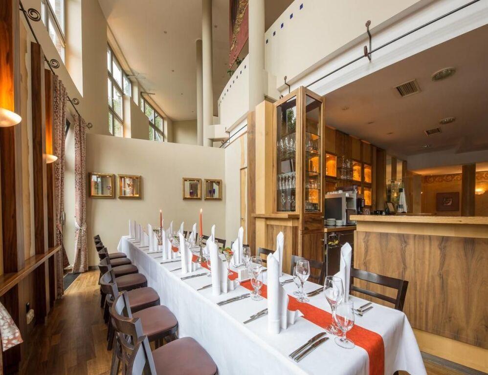 hotel image 9