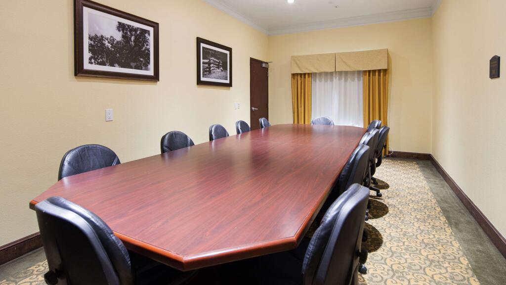 hotel image 12