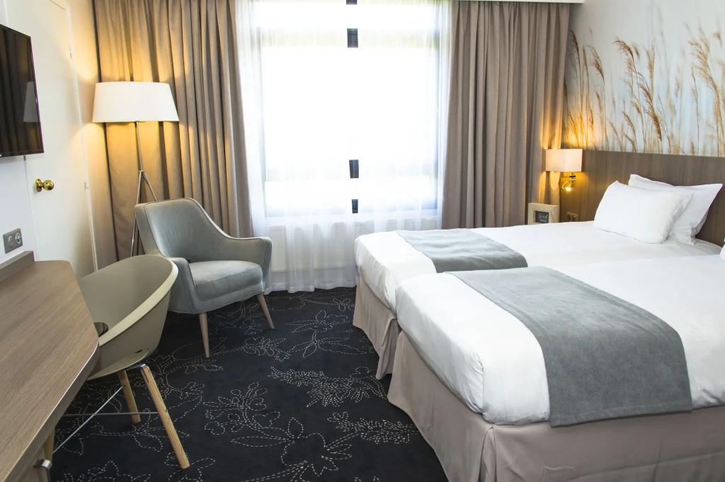 hotel image 12