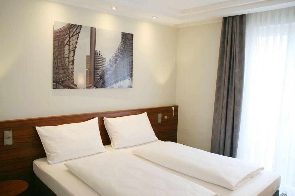 hotel image 16