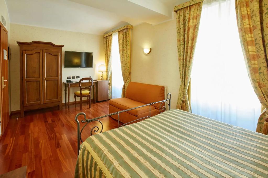 hotel image 13