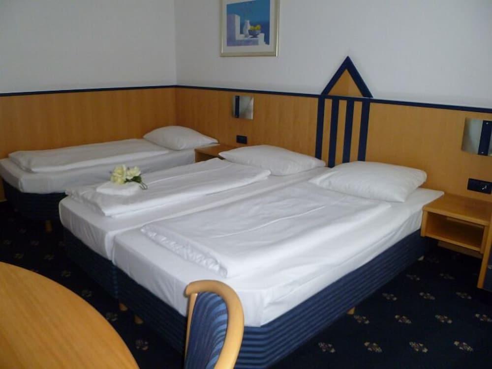 hotel image 18