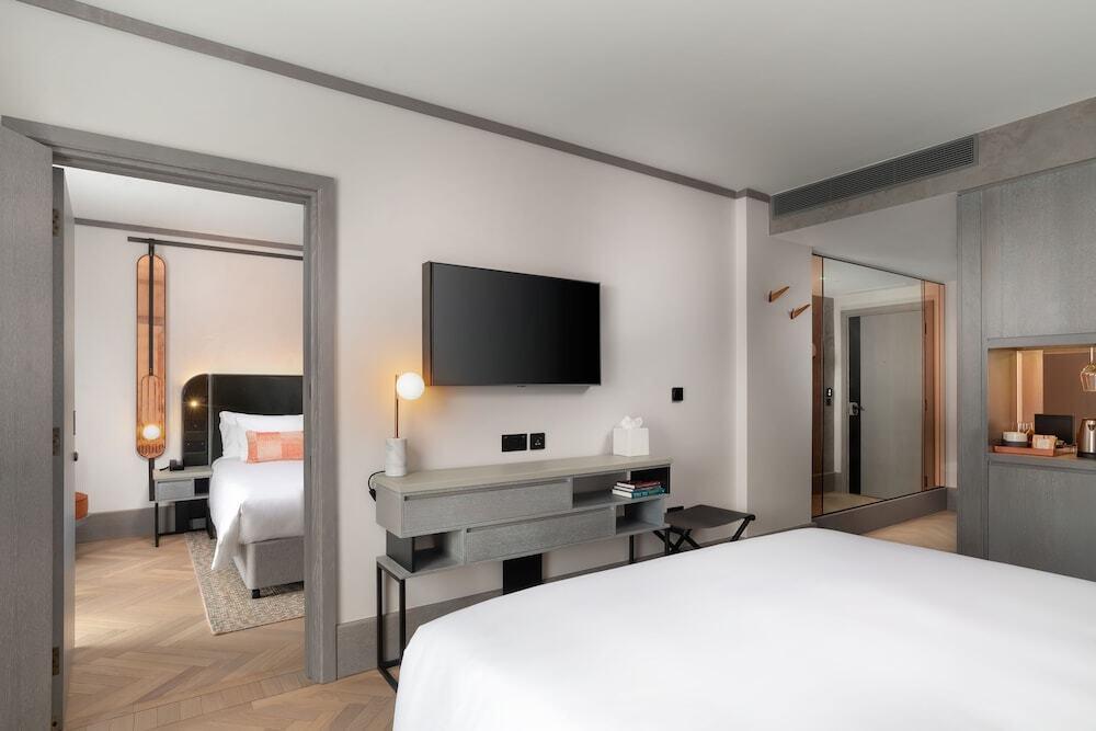 hotel image 22