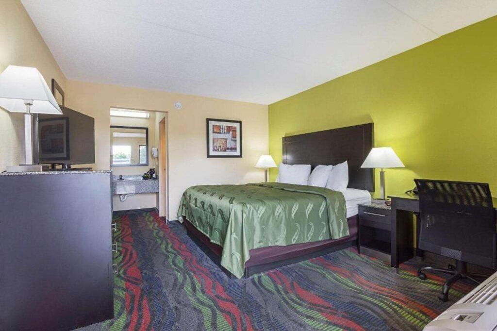 hotel image 10