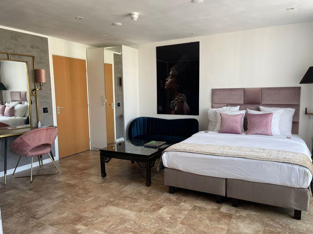 hotel image 11