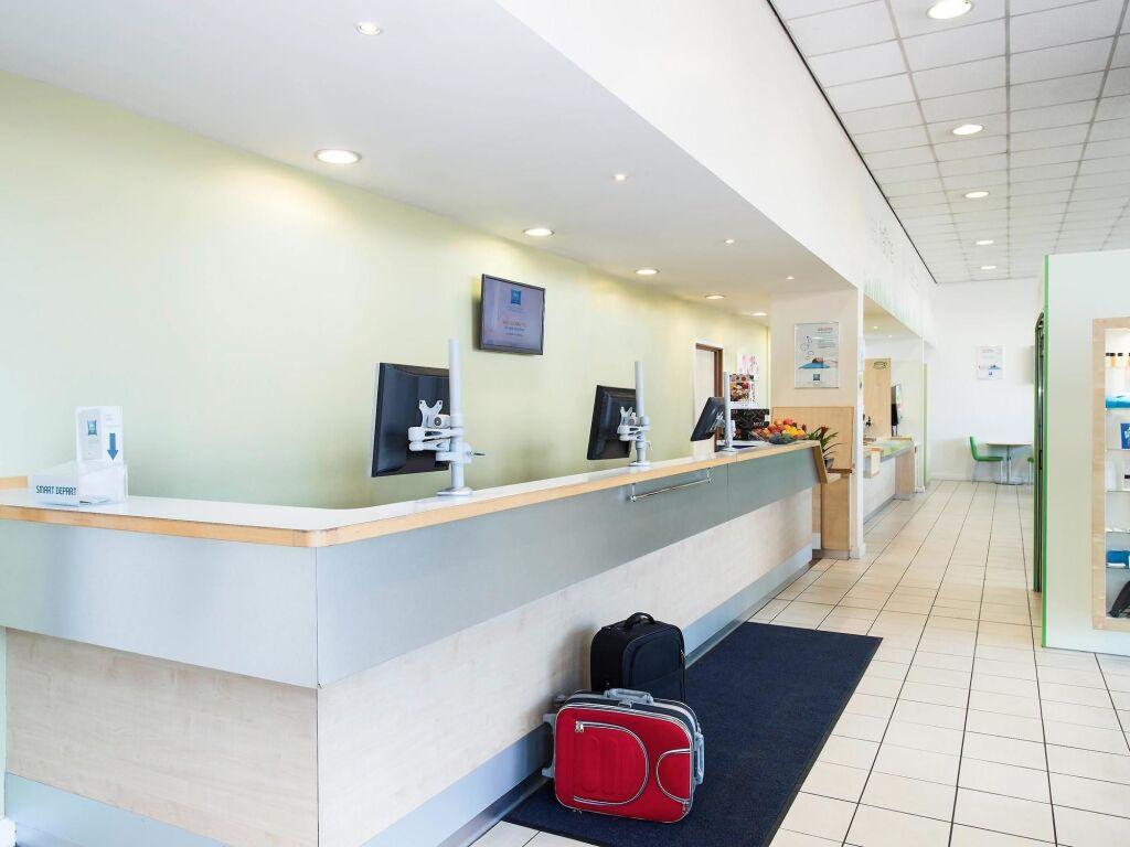 hotel image 9