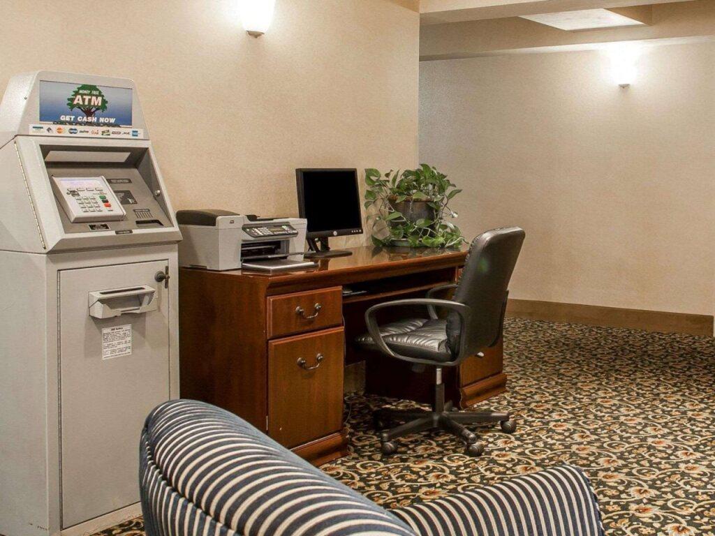 hotel image 9