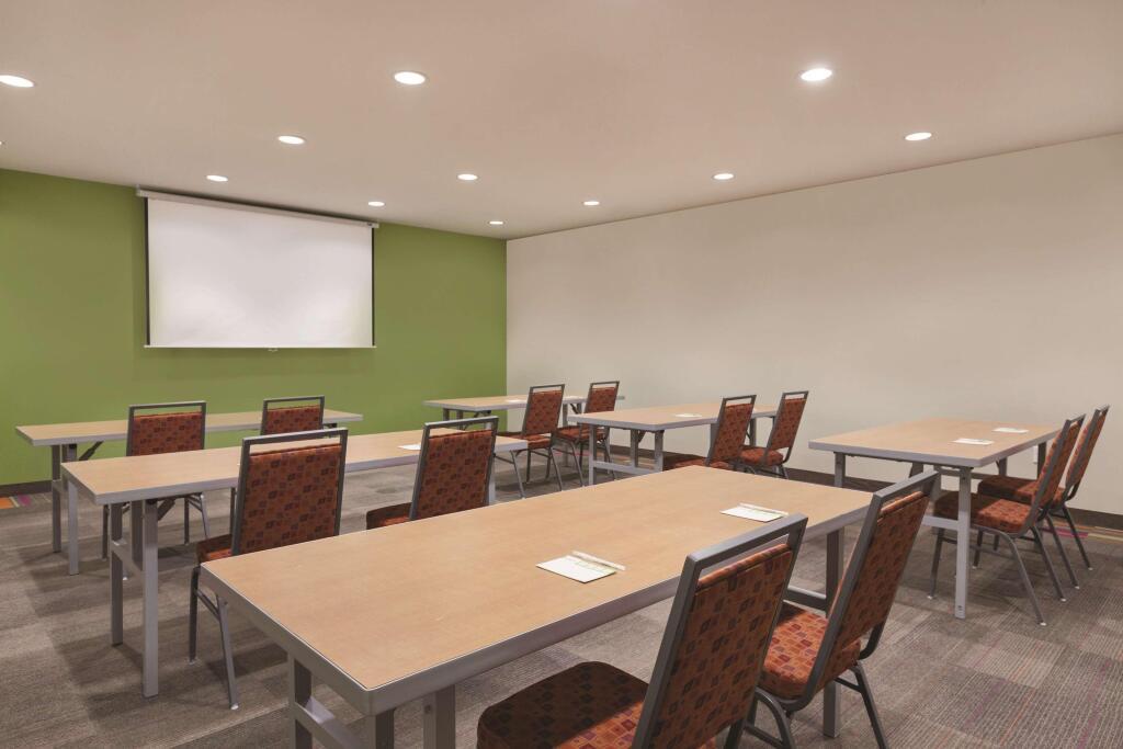 hotel image 10