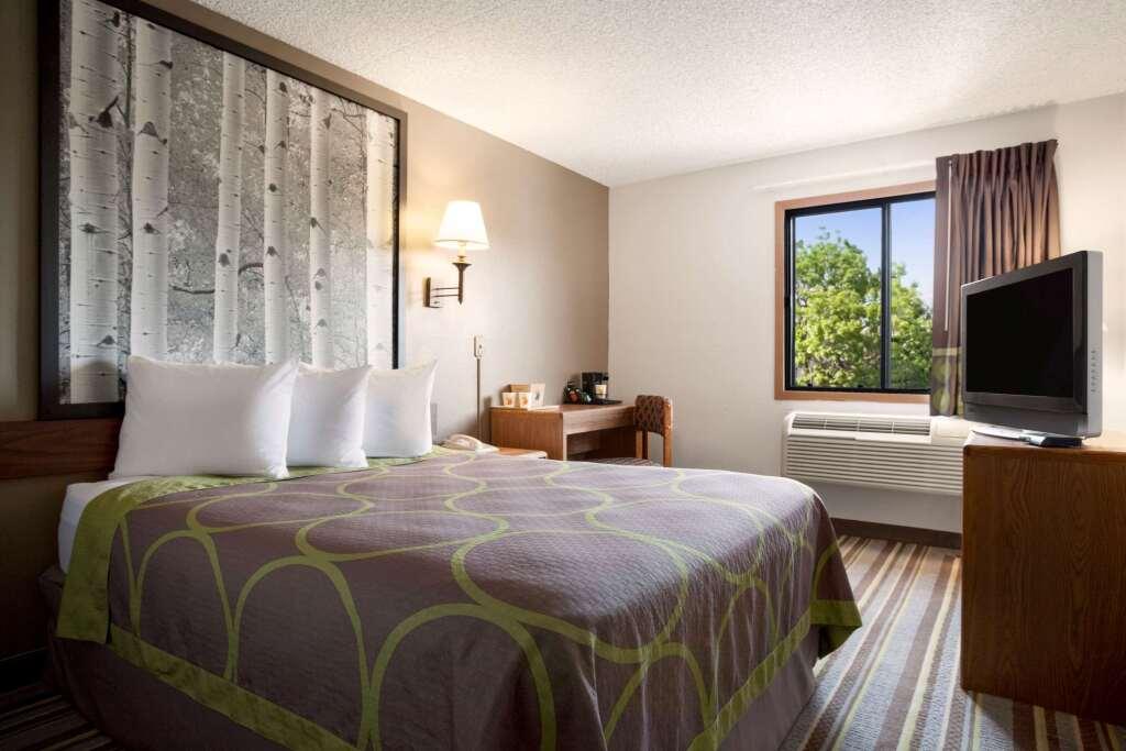 hotel image 11