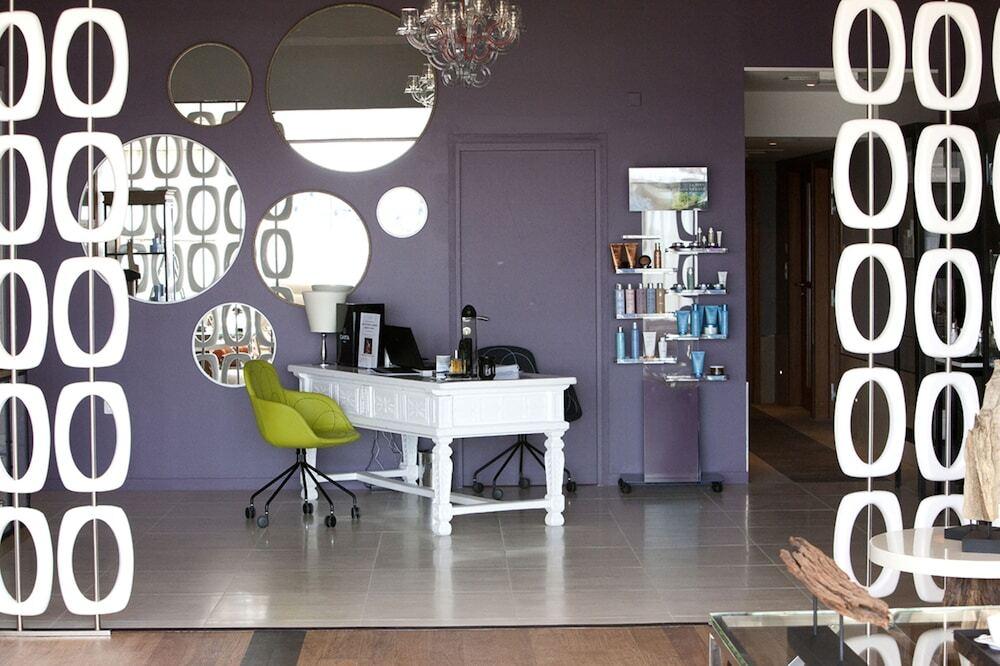 hotel image 9