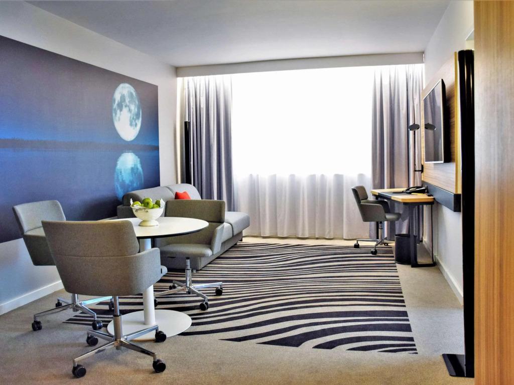 hotel image 12