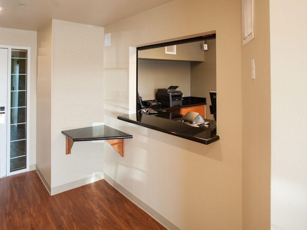 hotel image 13