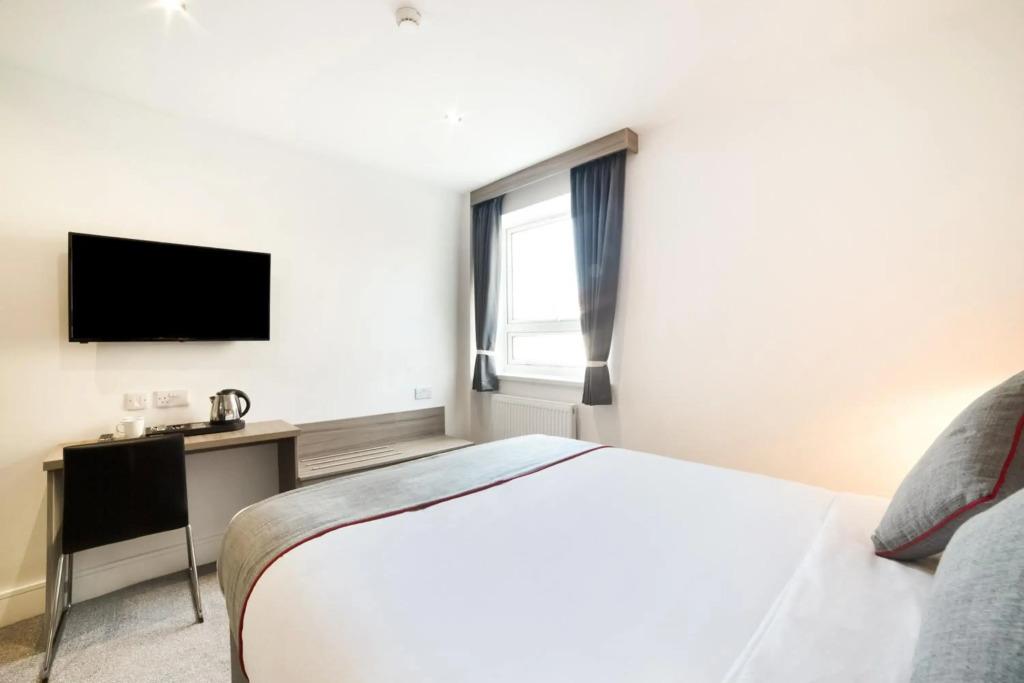 hotel image 10