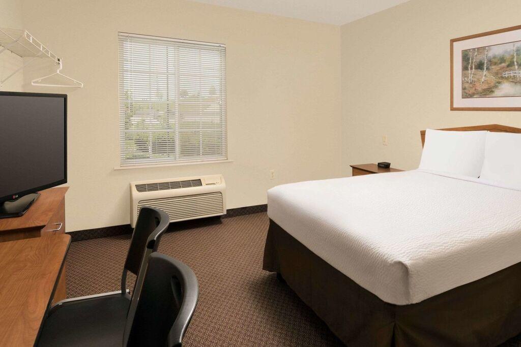 hotel image 13