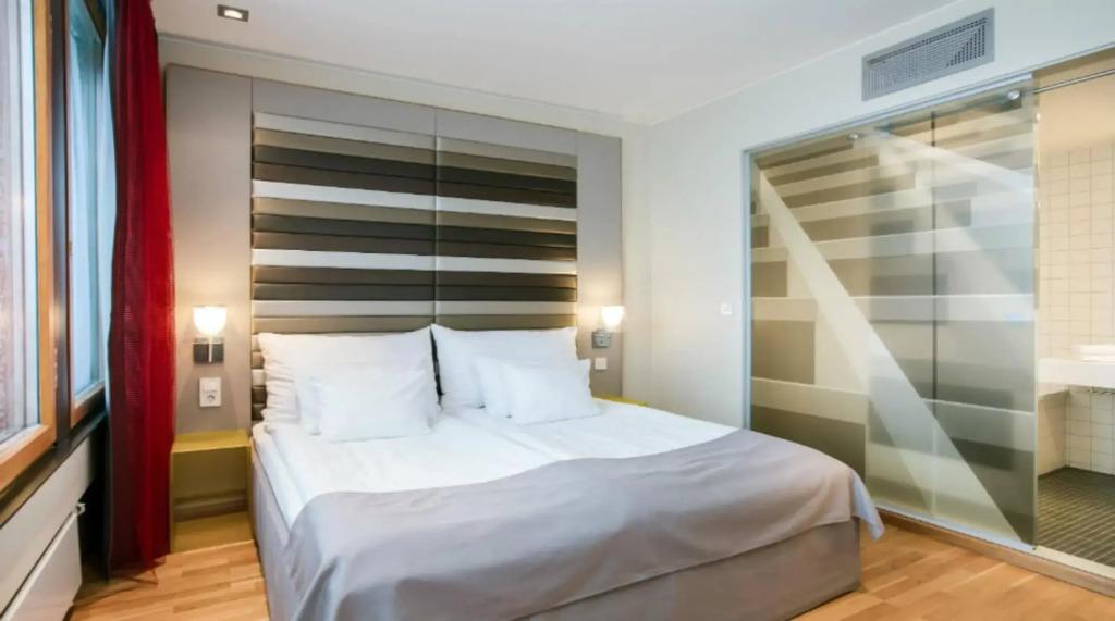 hotel image 13