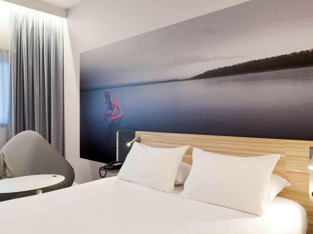 hotel image 26