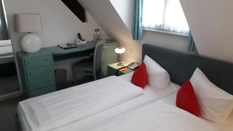hotel image 10