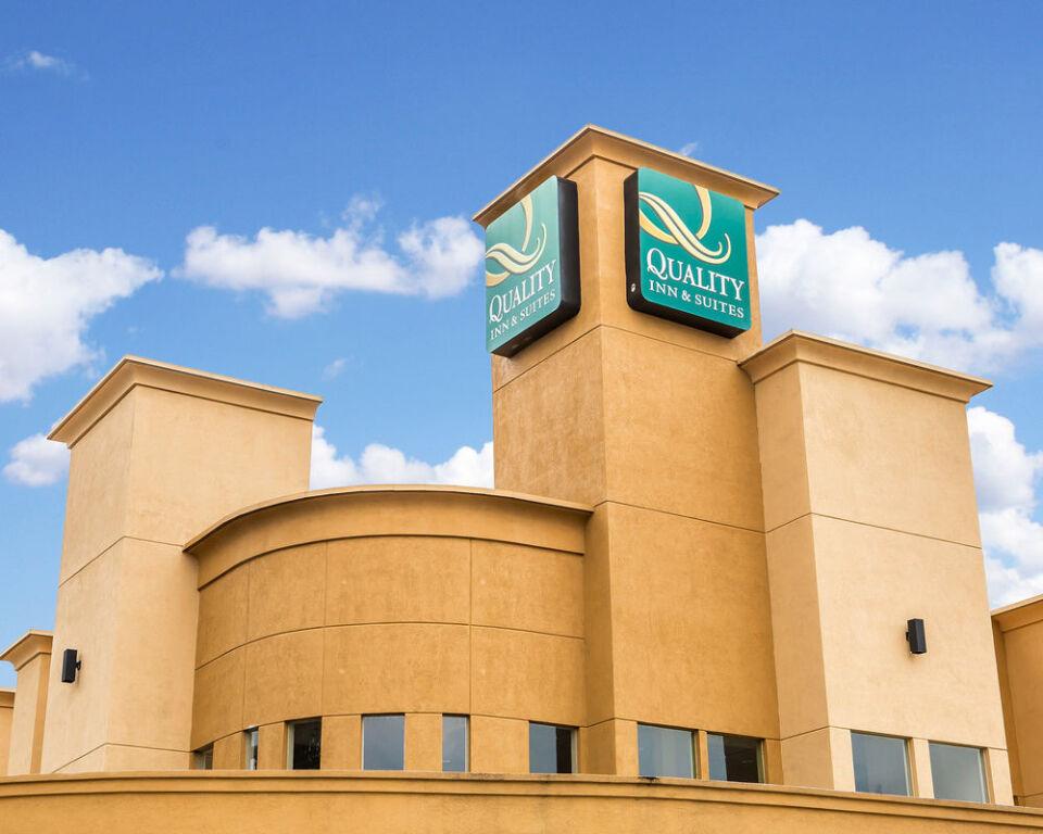 hotel image 10