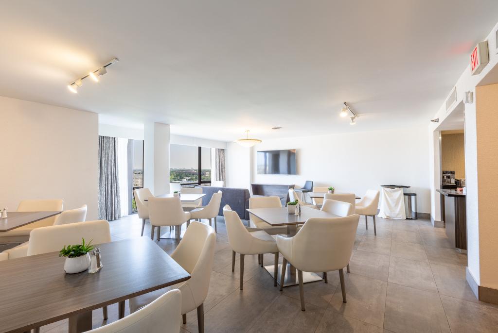 hotel image 10