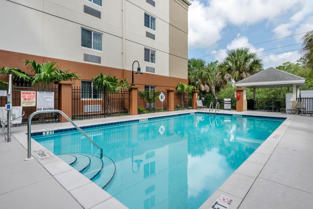 hotel image 8
