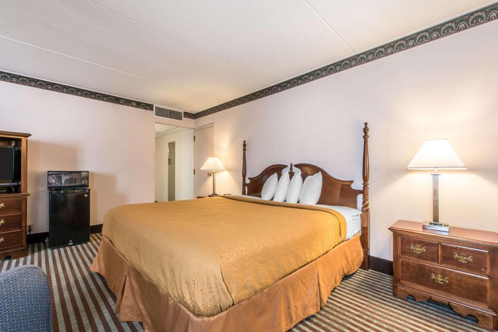 hotel image 10