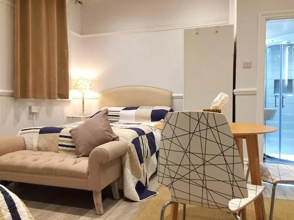 hotel image 10