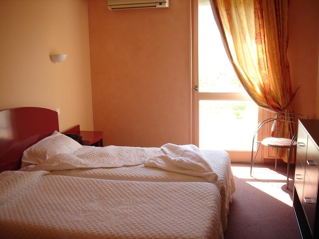 hotel image 11
