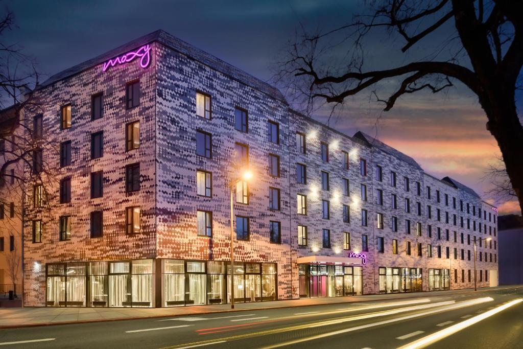 hotel image 13