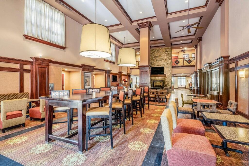 hotel image 13