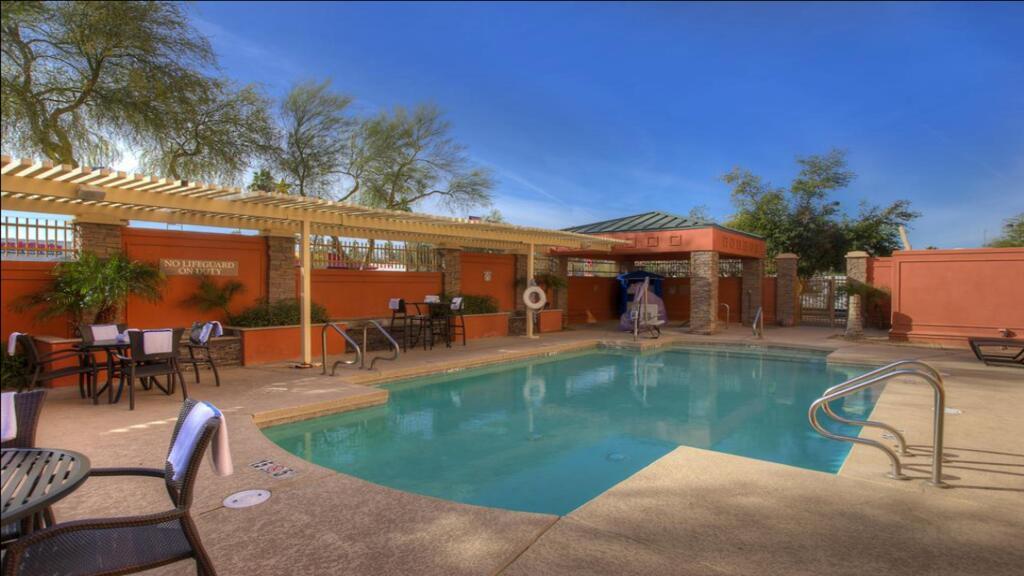 hotel image 9